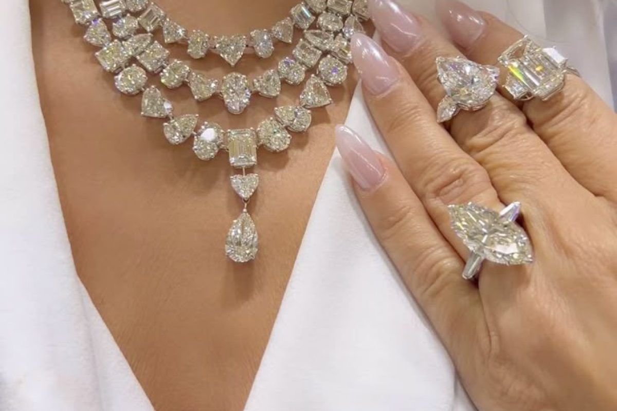 TRACEY ELLISON (@thediamondsgirl) • Instagram…